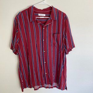 Urban Outfitters Men's Short-Sleeve Button Down
